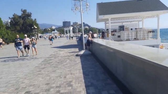 КРЫМ. ОПАСНО! ПЛЯЖИ ЗАКРЫТЫ! СИЛЬНЫЙ ШТОРМ В АЛУШТЕ. смотреть онлайн