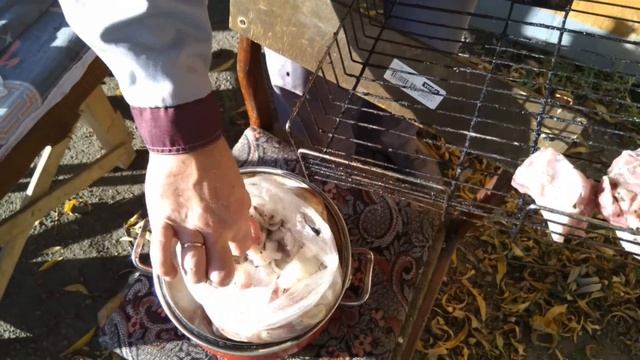 Теплый салат к мясу на мангале