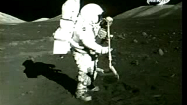 ВРАНЬЁ ПРО АМЕРИКАНЦЕВ НА ЛУНЕ!!! смотреть онлайн