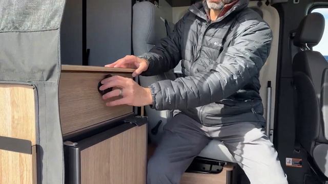 The All New 2025 Winnebago Reval 44E смотреть онлайн