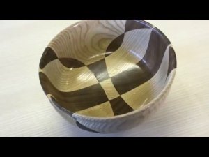 Чаша из ясеня и ореха  Точение по дереву