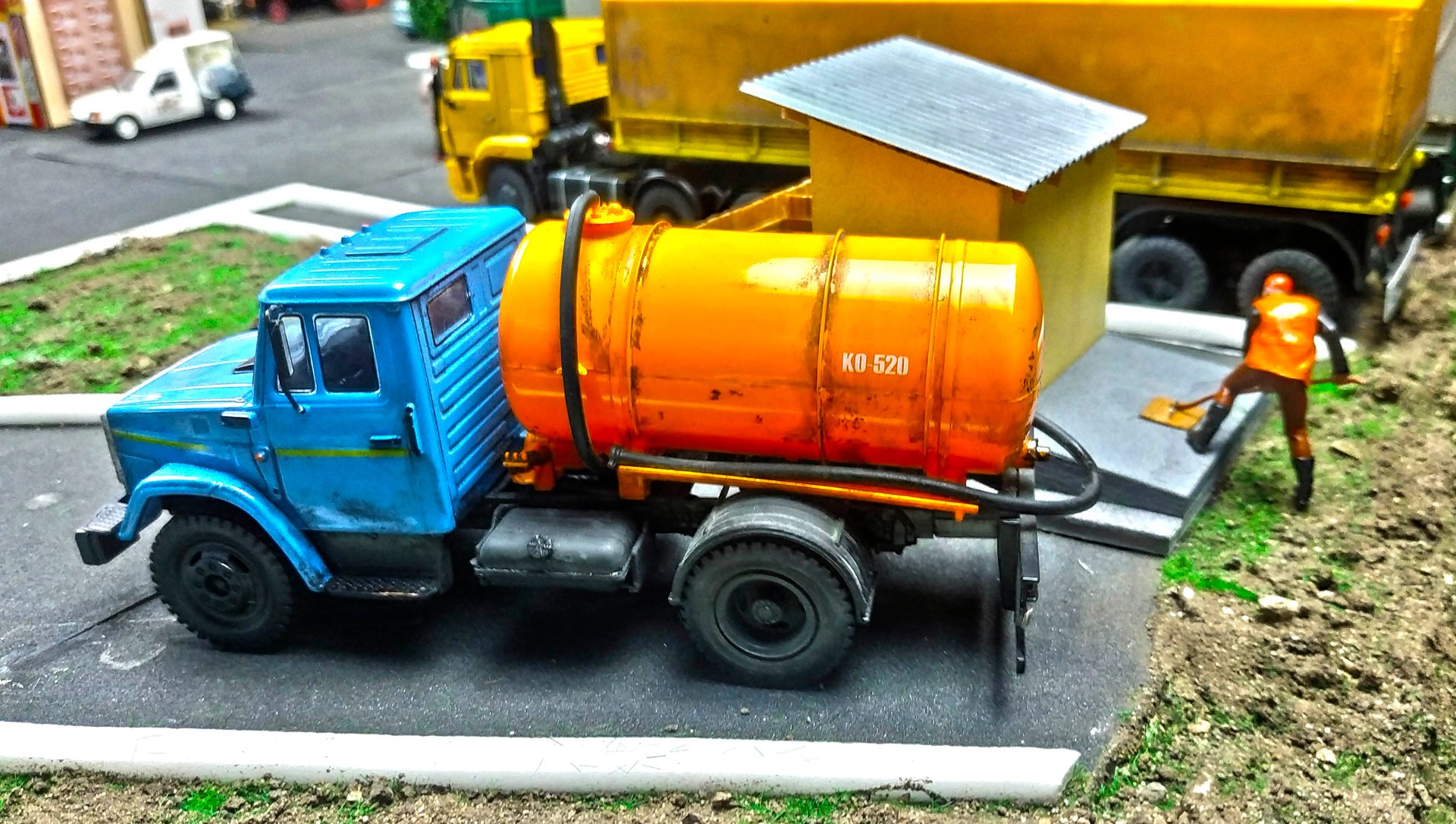 МАКЕТ ГОРОДА, ДИОРАМА ТУАЛЕТ, МАСШТАБ 1 43. смотреть онлайн