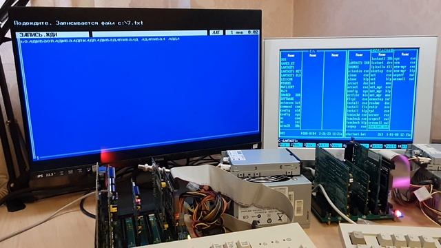Ретрокомпьютинг. Работа Lantastic в сети ARCNET на двух PC/XT проекта Сергея Киселева. смотреть онлайн