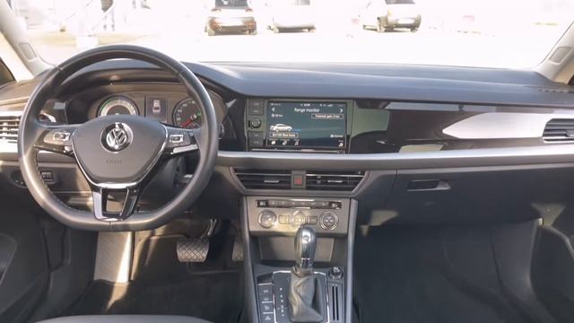 Volkswagen E-Lavida 2020 ￼Premium