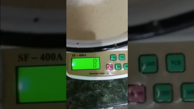 Что можно сделать из прокисшего молока. Приготовление творога и выпечка хлеба. смотреть онлайн