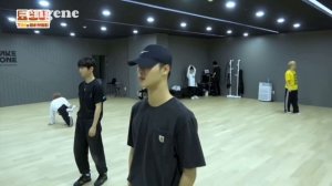 K-POP СМЕШНЫЕ МОМЕНТЫ/ ПОПРОБУЙ НЕ ЗАСМЕЯТЬСЯ?/