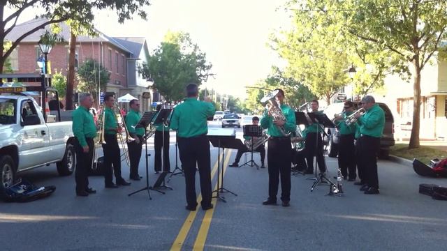 Dublin Cornet Band - Slainte Thursday montage (2010-08-19) смотреть онлайн