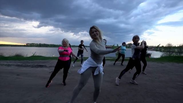 Танцуй пока молодая? смотреть онлайн