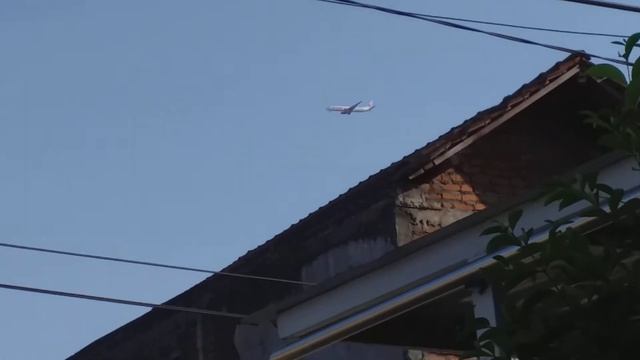 Lion Air Boeing 737-900(ER) | PK-LGK | JT261 | Balikpapan(BPN) - Surabaya(SUB) смотреть онлайн