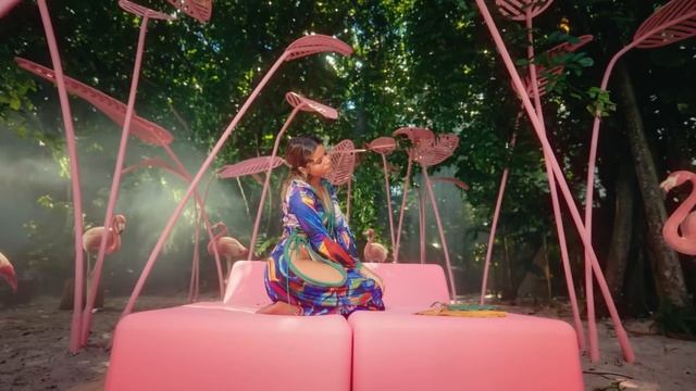 Sofía Reyes & Pedro Capó - Casualidad [Official Music Video]