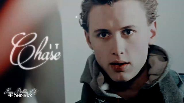 SKAM couples | friends [HBD Lato] смотреть онлайн