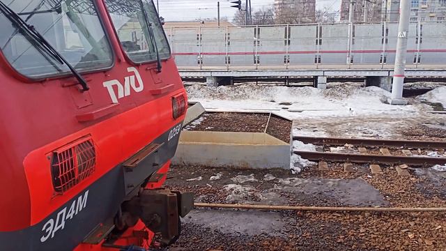 электричка Эд4м 0259 на станции Пушкино с сообщением Москва Ярославский вокзал Сергиев посад смотреть онлайн