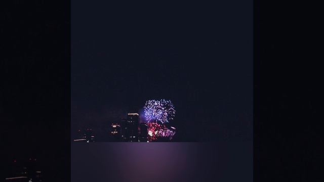 Салют в честь Дня Победы!🎆 смотреть онлайн