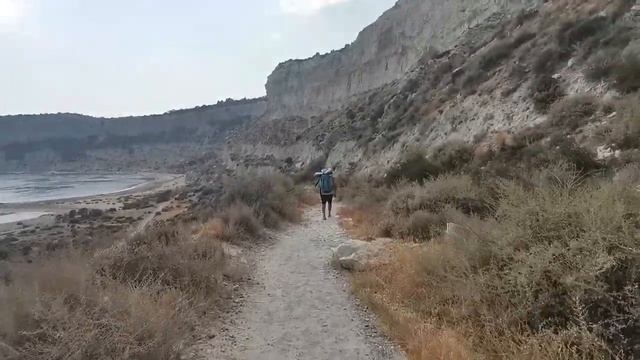 Как там на Кипре? На дикий пляж с палаткой, пляж морских черепах смотреть онлайн