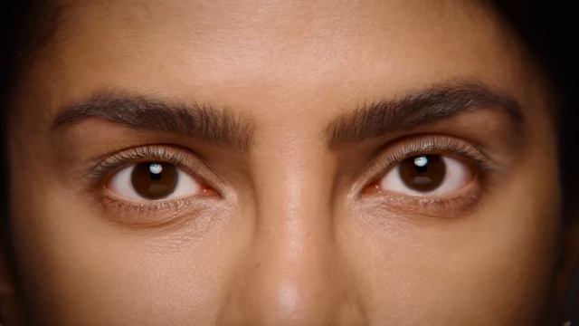 Řasenka False Lash Effect XXL od Max Factor смотреть онлайн