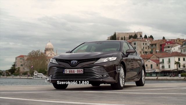 2019 Toyota Camry 2.5 Hybrid Dynamic Force 218 KM e-CVT Executive / duży sedan wrócił do Europy смотреть онлайн