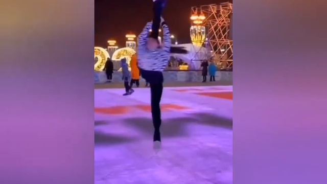Бильман в исполнении разных фигуристок