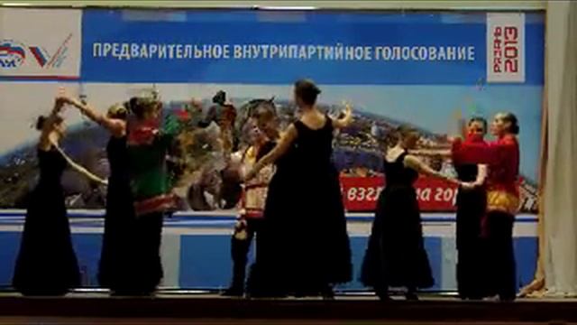 Russian horovod, village, dance смотреть онлайн