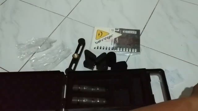 Unboxing Mic Behringer C4 Seukuran Lipstik Cewek смотреть онлайн