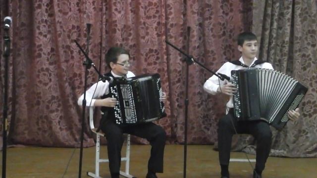 Веселая полька. Андрей Климчев и Никита Чудаев. Холмск, СОШ 6. смотреть онлайн