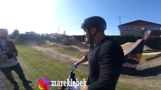 Поехал на соревнования к Dawid Godziek | DIRT SUSZEC 2017 смотреть онлайн