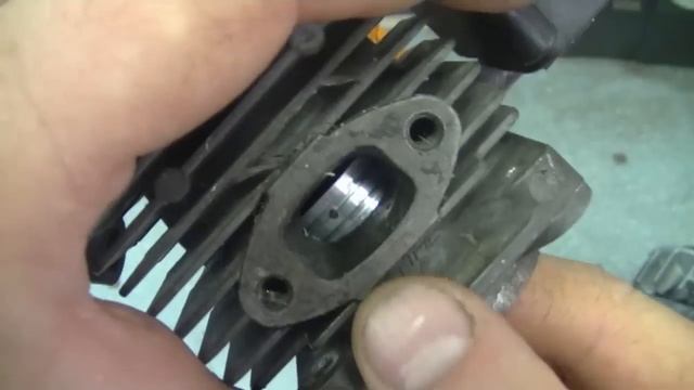 The Correct Way to Point Piston Arrow On A 2 Cycle engine смотреть онлайн