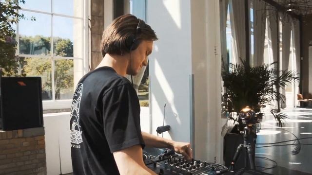 Project 89 | PIV Stream | Orangerie смотреть онлайн