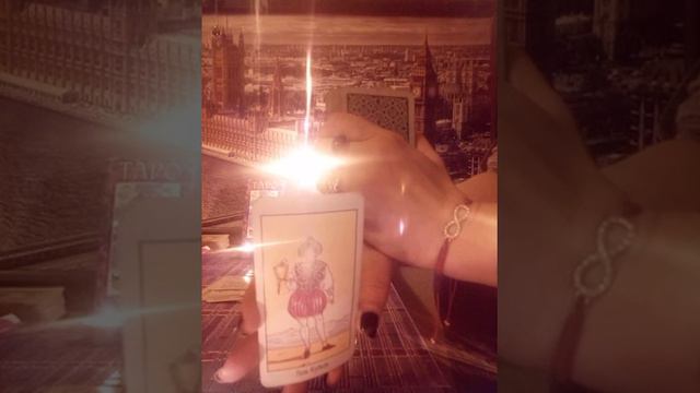 Что говорит ему душа и чему он противится? О чём молчит? Таро ♦️ ♣️♥️♠️ смотреть онлайн