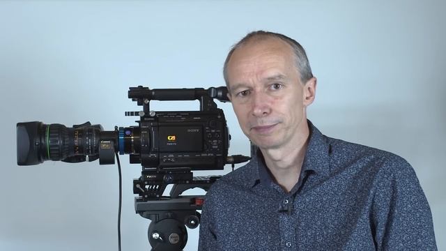 MTF B4 2/3" to Super35 lens adapter overview. смотреть онлайн