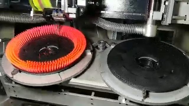 163. TG2 5 axis 3 head disc brush drilling and filling machine by Topstar Brush Machine смотреть онлайн
