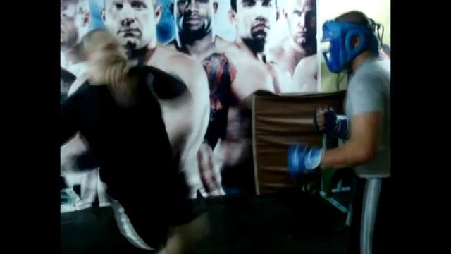 Denis Plekhov : Денис Плехов - Дружеский спарринг  тяжеловесов-подготовка к РК.