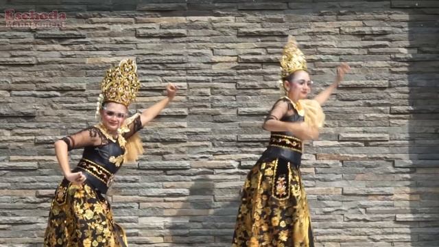 Tari Jaipong, Tari Tanjung Baru, Menari Dengan Faceshield Dan Keren Banget