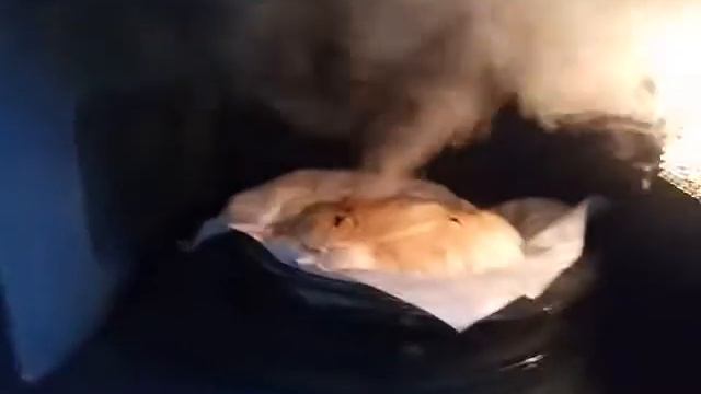 испекла пирог в микроволновке ,что-то пошло не так смотреть онлайн