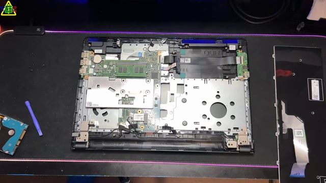 Reparación Laptop DELL Inspiron 15 3000 Series - Cambio de Disco Duro por SSD #dell #ssd #reparacio смотреть онлайн