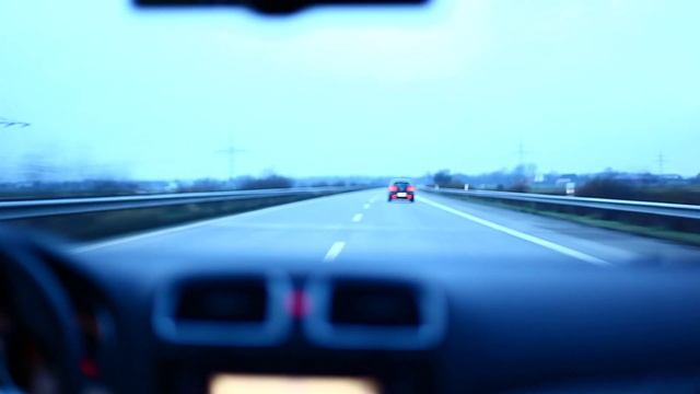 Golf 6 VI GTI Chip Vs. Golf 6 R R20 Stock Autobahn V-max SLS Stage 2 Top Speed