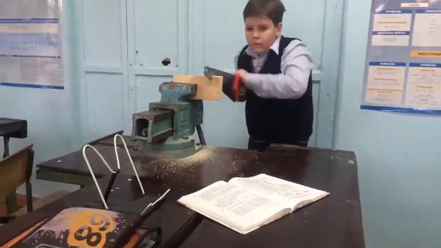 КАК Я РАБОТАЮ НА ТРУДАХ смотреть онлайн