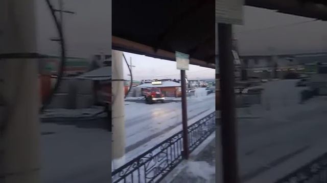 Потушили пожар на проспекте Автомобилистов смотреть онлайн