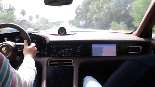 Test Drive de la Porshe Taycan 100% électrique à Tunis