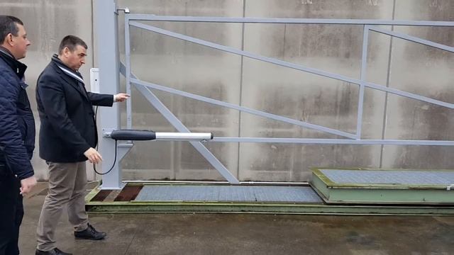 Линейный привод Roger Technology смотреть онлайн