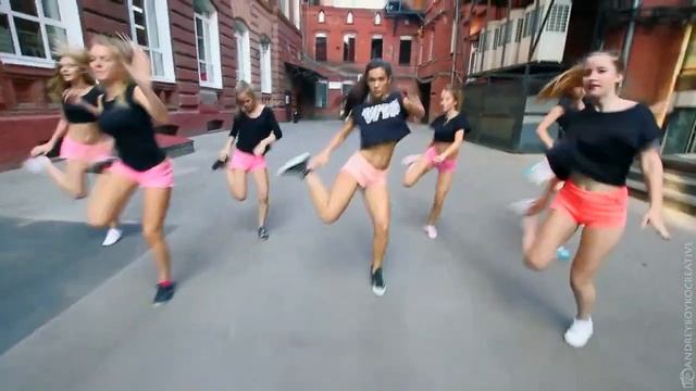 классно танцуют регитон смотреть онлайн