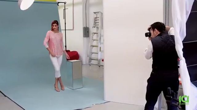 Cesar Ochoa - Director de Arte de la prestigiosa revista de moda Dress To Kill Magazine Canada смотреть онлайн
