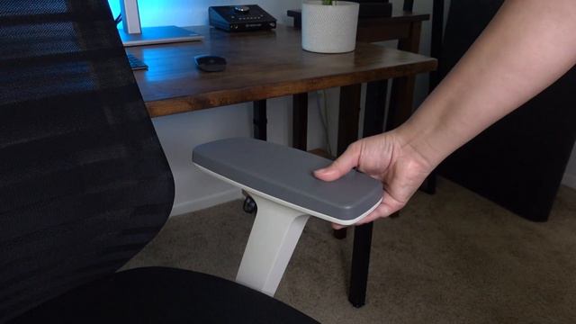 Branch Ergonomic Chair Review | My Remote Recording Studio Got An Upgrade! смотреть онлайн