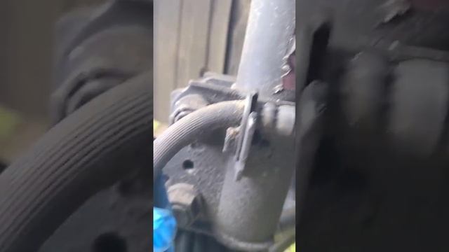 How To Find A Brake Fluid Leak in 15 sec ? смотреть онлайн