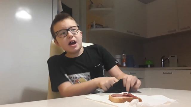 Ем картошку из ресторана на скорость на сколько быстрее я смогу её съесть