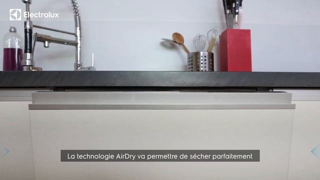 Lave-vaisselle Electrolux avec la nouvelle technologie de séchage Air Dry смотреть онлайн