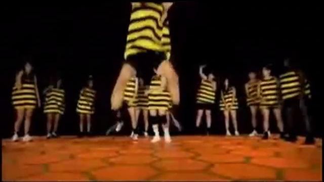 С днем рождения! Танец пчёл)) смотреть онлайн