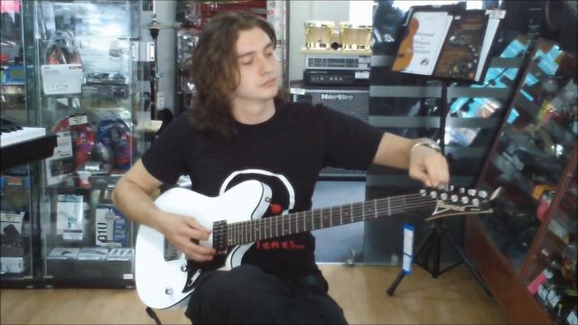 Three people, one guitar - The Ibanez FR320 смотреть онлайн