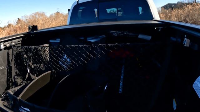My Favorite Accessories as a New Truck Owner (Carhartt Seat Covers & Retrax Cover) смотреть онлайн