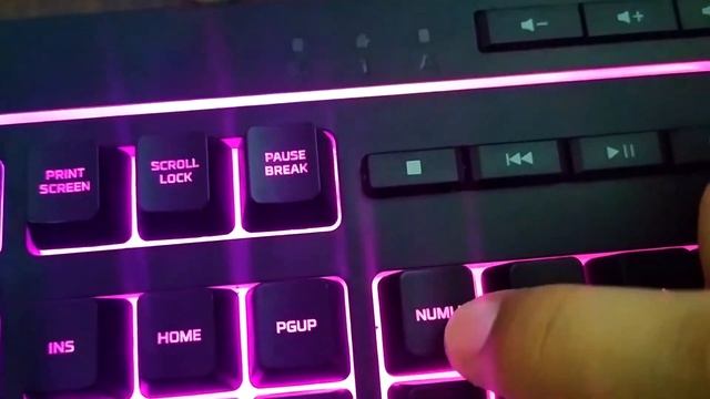 [ANÁLISE] Teclado Gamer HyperX Alloy Core, RGB