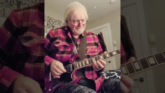 Gibson SG 2021 2 1/2 years playing смотреть онлайн